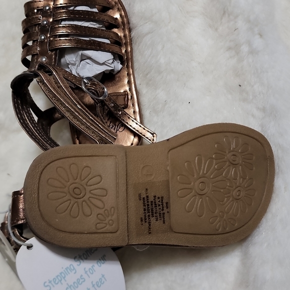 COPPER Strappy Sandals NWTS  Size 4 ADORABLE Stepping Stones - Picture 4 of 5